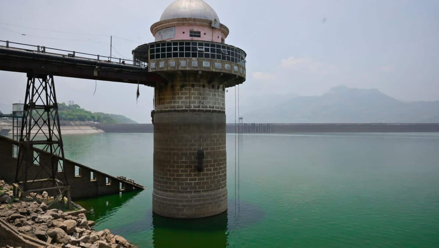 गर्मी से पहले भारत के जलाशयों का सच: कहीं राहत, कहीं जल संकट!