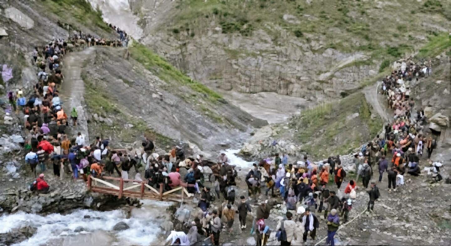 Amarnath Yatra 2026 registration opens April 15 at 554 banks