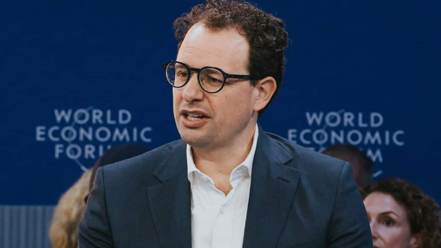 Anthropic CEO Dario Amodei decries claims AI will cure cancer