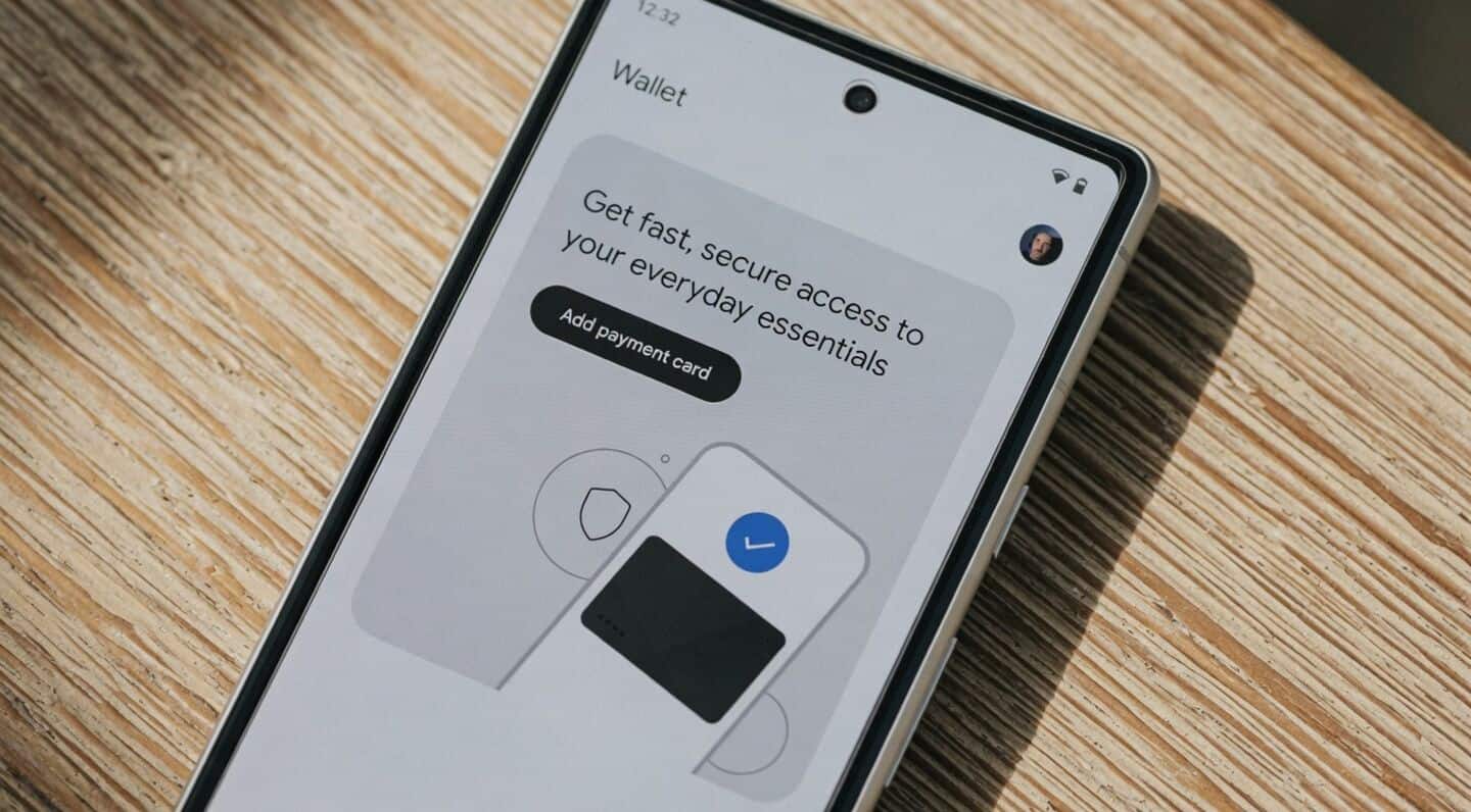 Google Wallet for Android adopts full screen, primary brand color