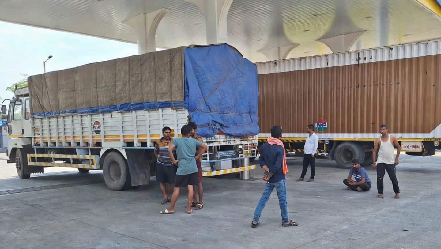 Diesel shortage strands truckers in India as retailers curb sales