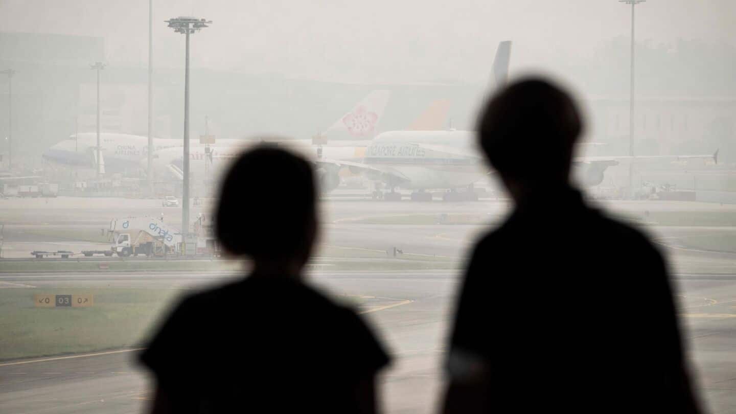 Airlines extend Saudi Arabia suspensions after multiple Houthi airport attacks