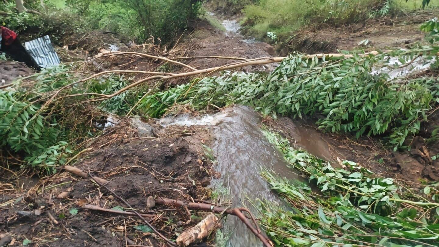 Kottakkamboor mudslide near Munnar kills 2 siblings, wife hospitalized