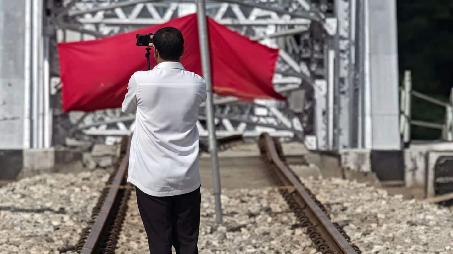 Part of Simen River railway bridge collapse halts Assam trains