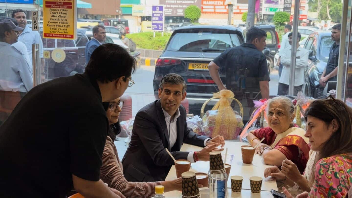 Rishi Sunak visits Bengali sweet house in Delhi for rasmalai