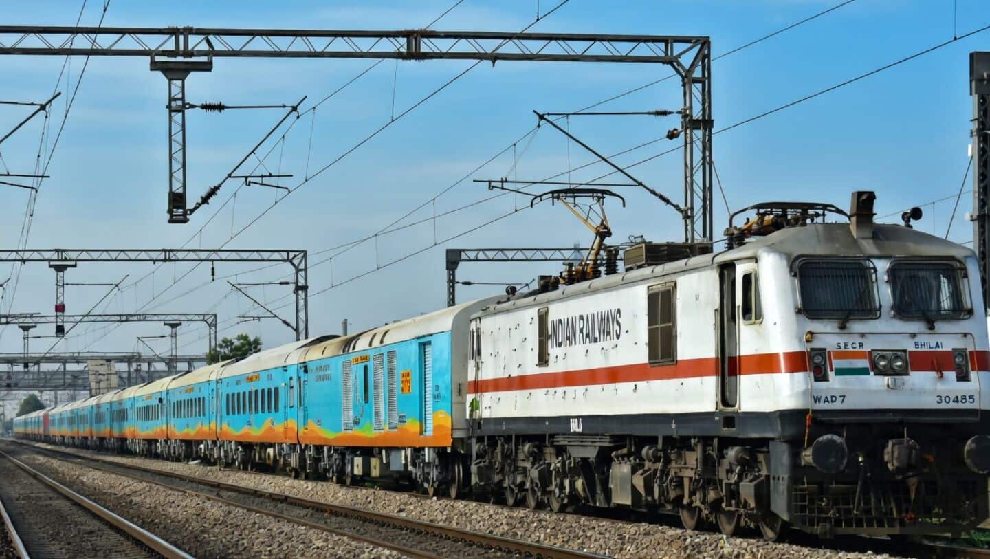 Mumbai heavy rains disrupt Mumbai-Surat and Mumbai-Ahmedabad train services