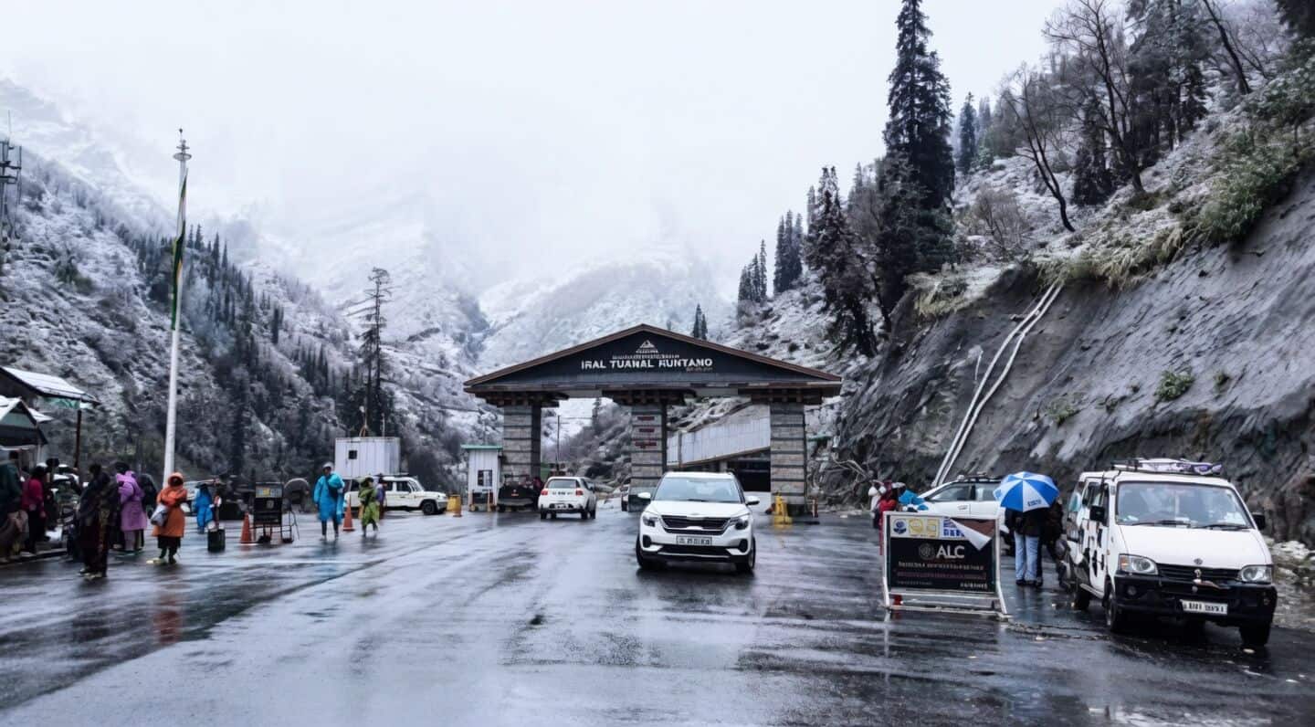 IMD issues red alert for Himachal July 20 and 21