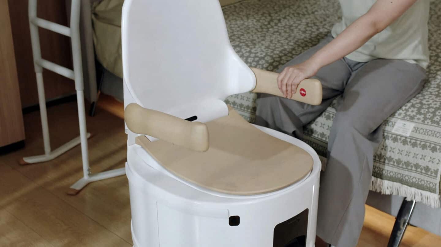Yueban unveils Xiaoban, autonomous toilet for people with mobility challenges