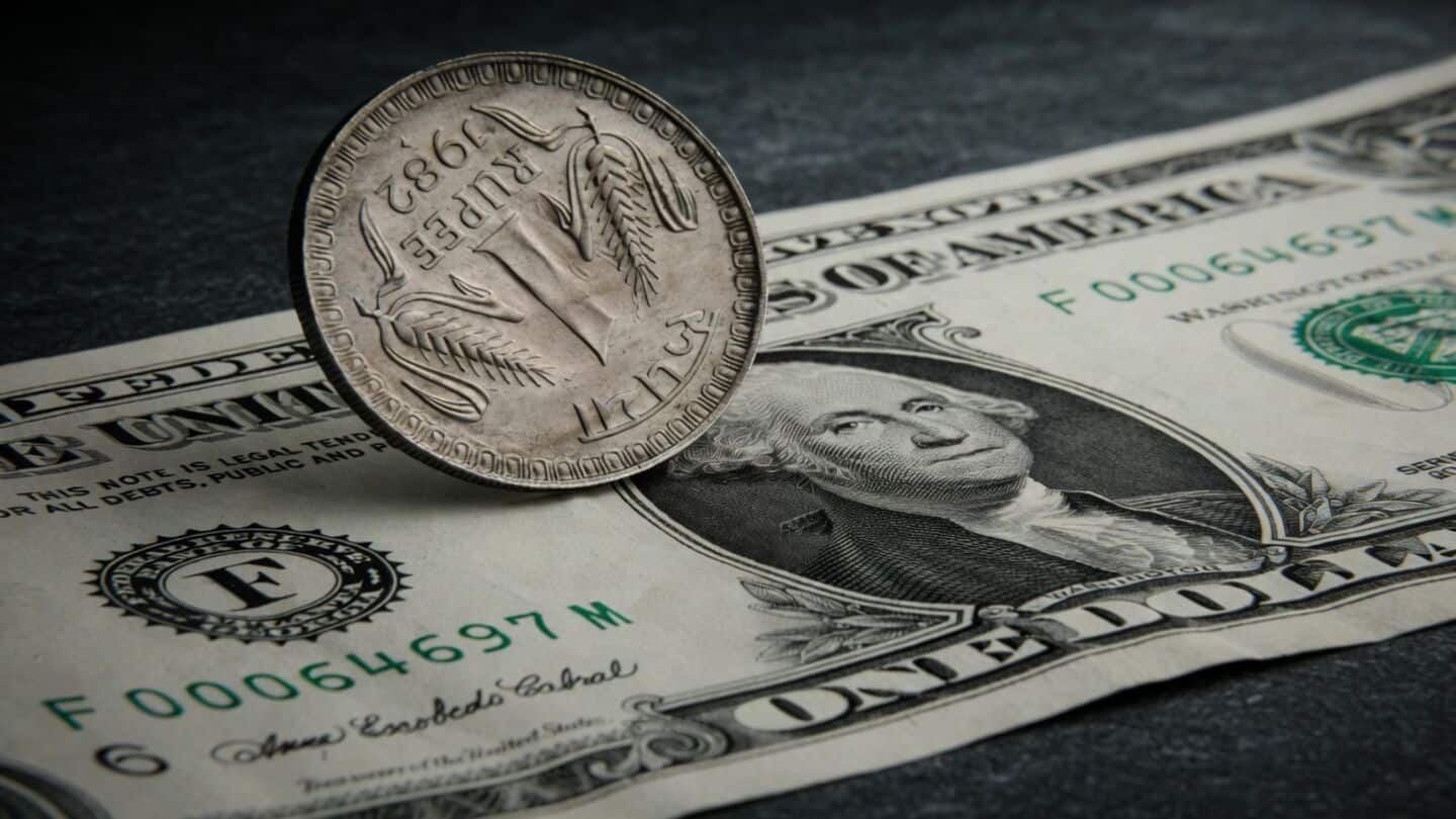 Indian rupee opens slightly lower at ₹95.44 amid caution