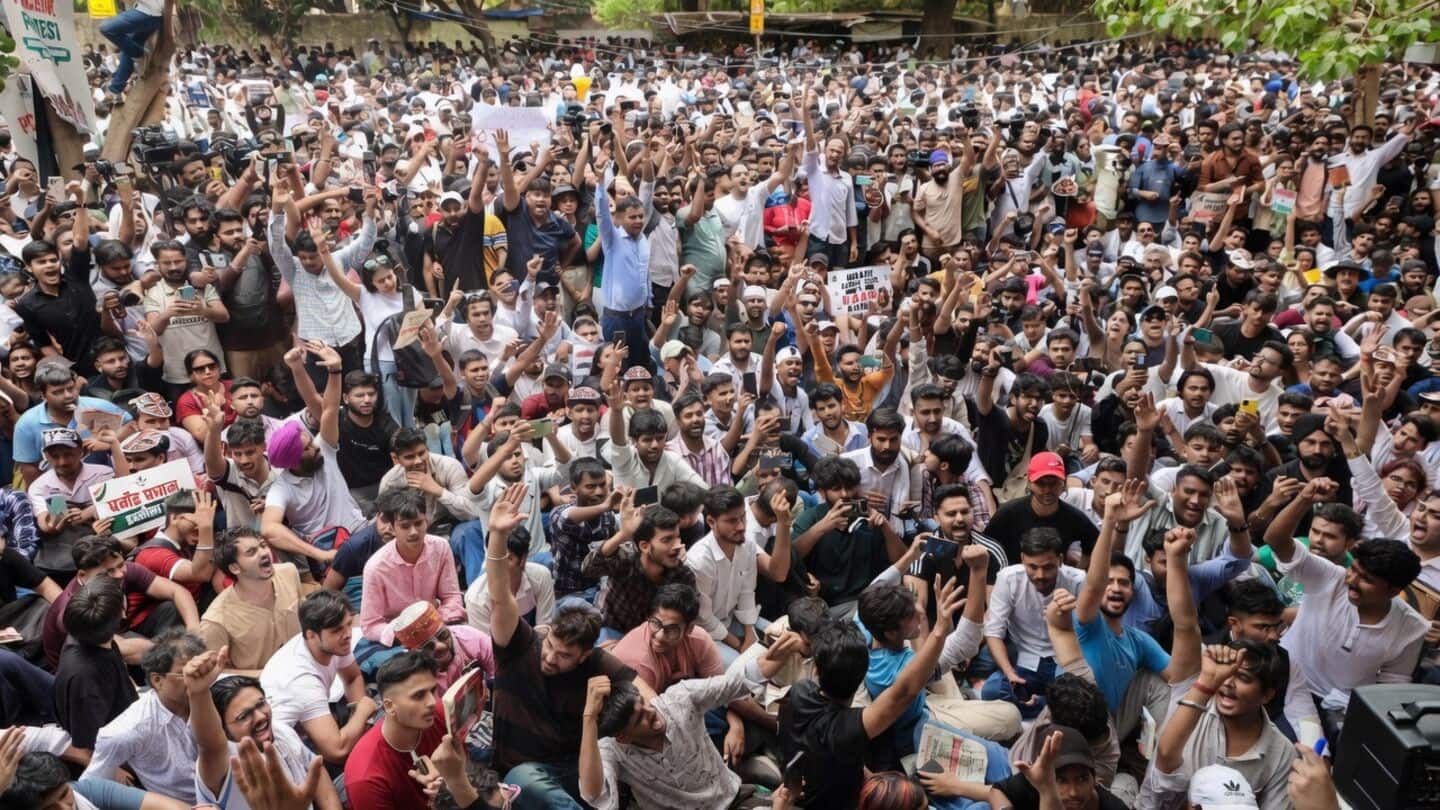 Delhi Police probe Pakistani fake news behind Jantar Mantar unrest