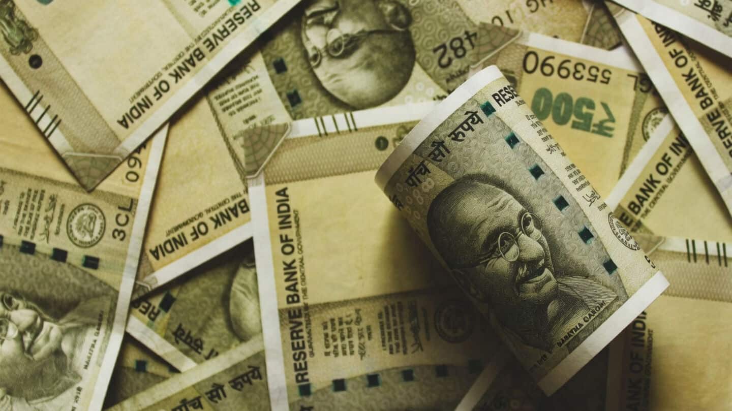 RBI likely intervened Monday to steady rupee amid dollar strength