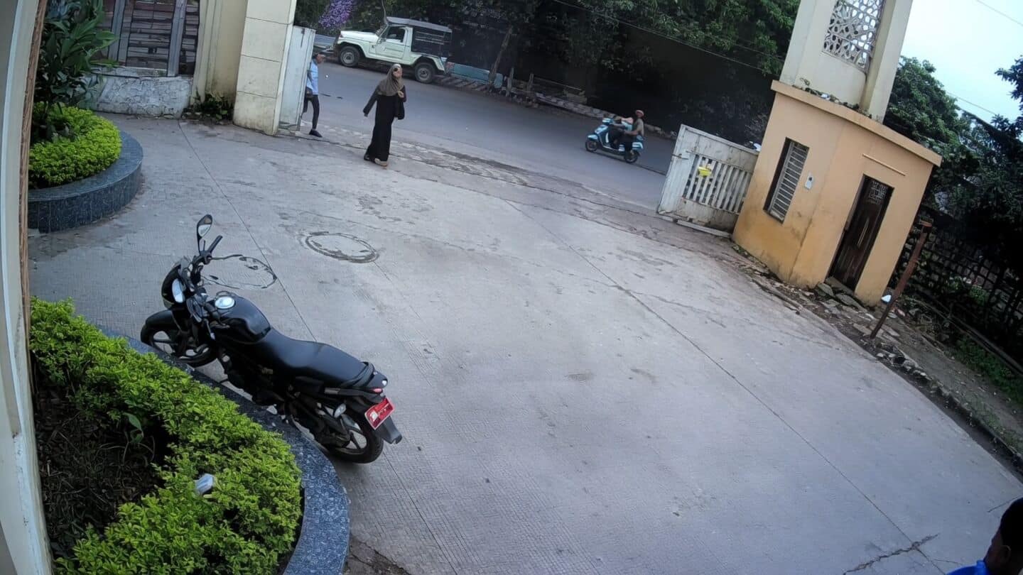 Neelu Sahu gets e-challan after Hamidia Hospital scooter allegedly stolen