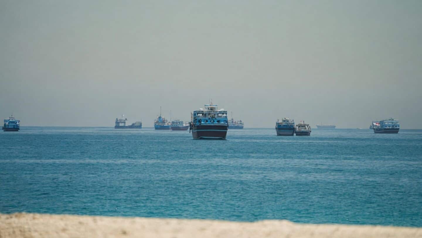Oil down nearly 1% as US and Iran negotiate cease-fire