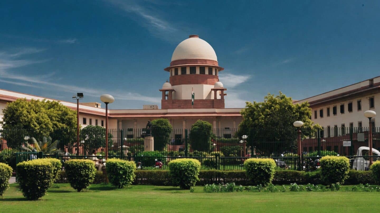 Supreme Court to probe punishability of not singing Vande Mataram