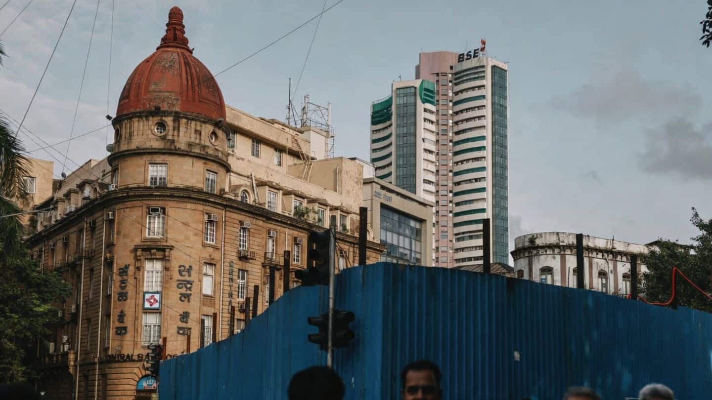 Indian market opens higher, GIFT Nifty futures 24,262, investors cautious