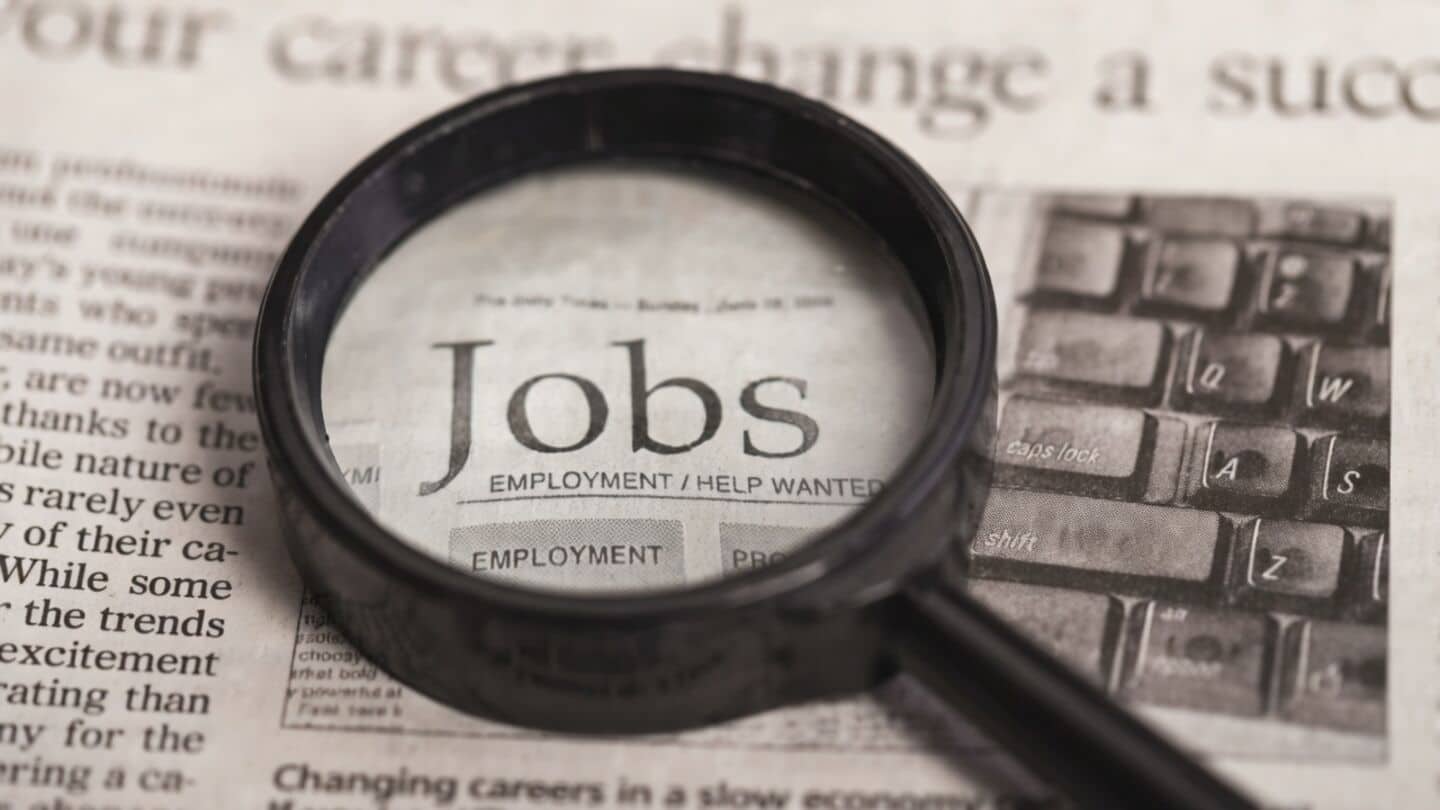 India labor force participation rate drops to 54.6% April-June 2026