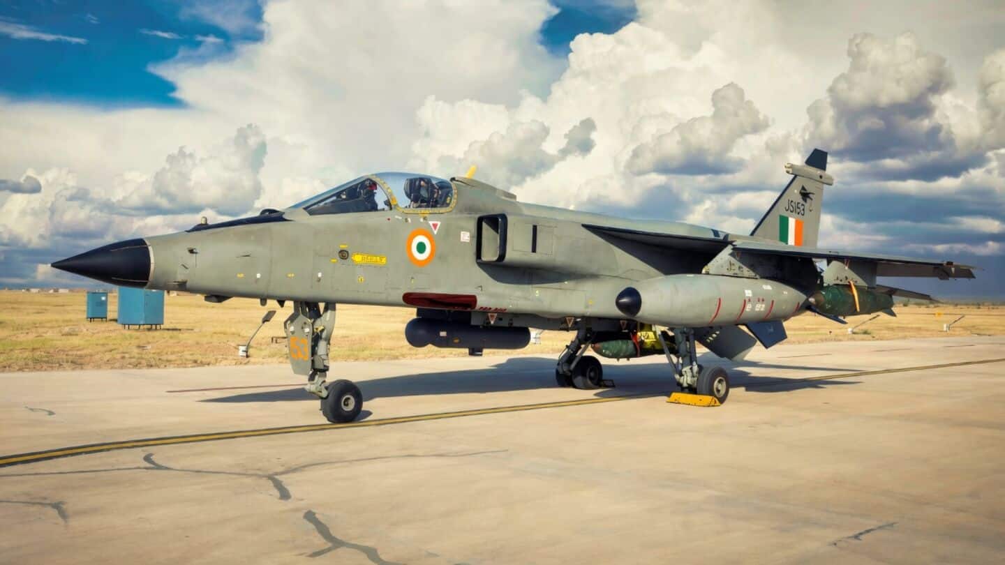 IAF picks up 9 used Jaguars from UK for parts