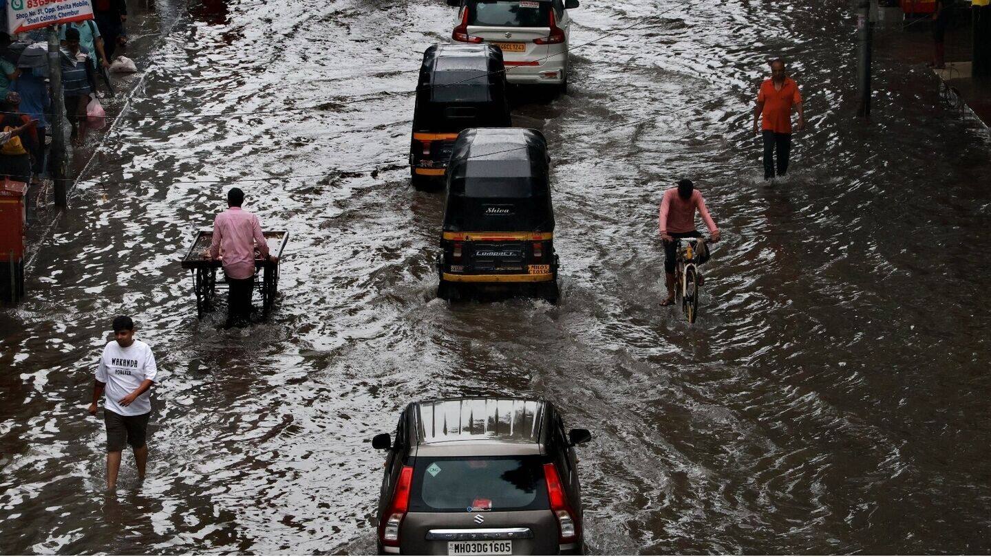 IMD issues red alert for extremely heavy rain in 6 districts