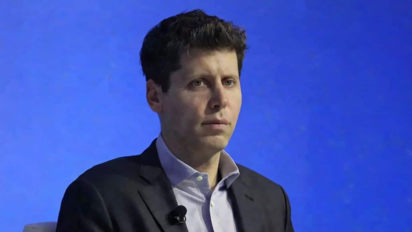 Sam Altman warns AGI could collapse the economy replacing jobs