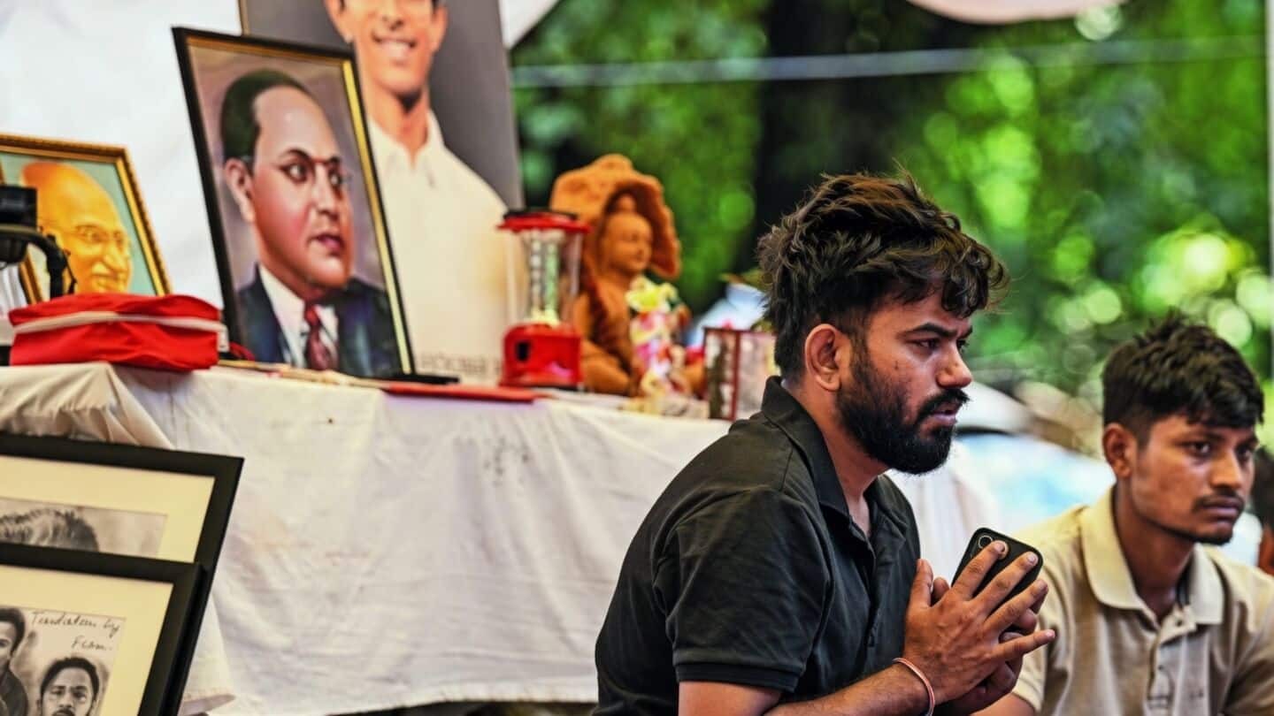 Jantar Mantar alleged NEET leak protests demand education minister's resignation