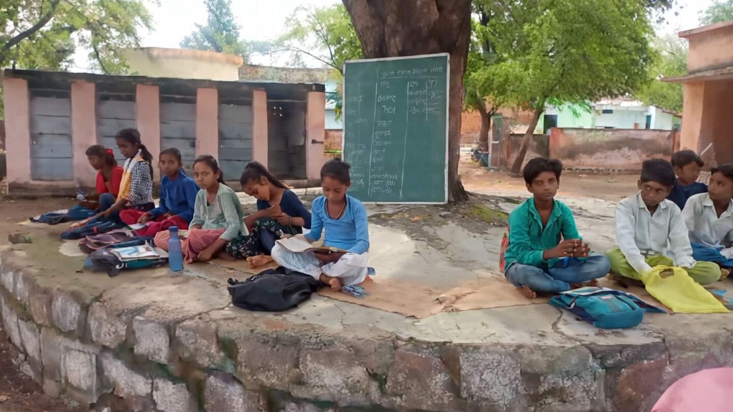 NITI Aayog report finds schools lack electricity and sanitation facilities