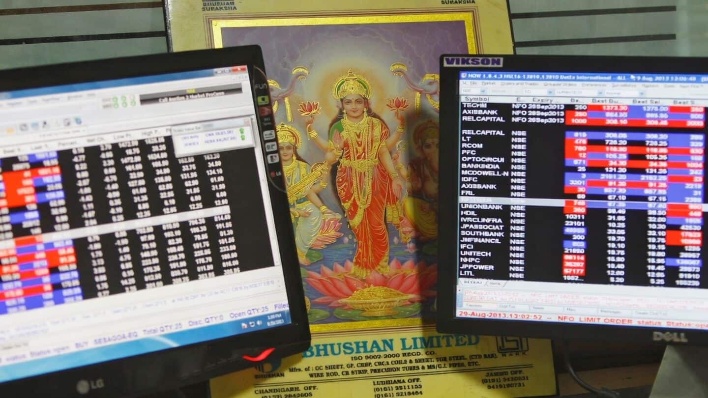Indian markets snap 2-day rally as Sensex falls 372 points