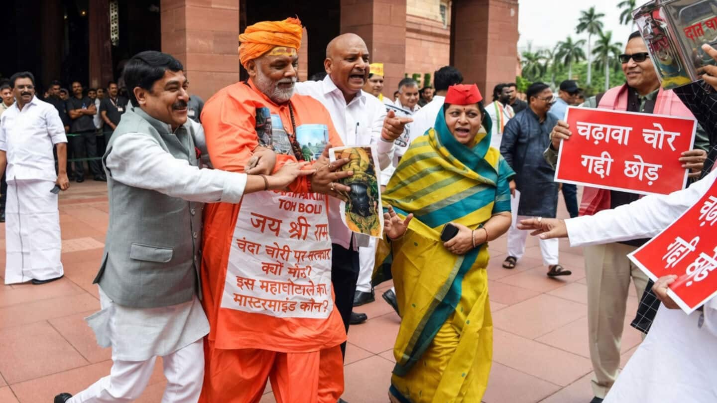 Varanasi seers, lawyers file police complaints over Pappu Yadav skit