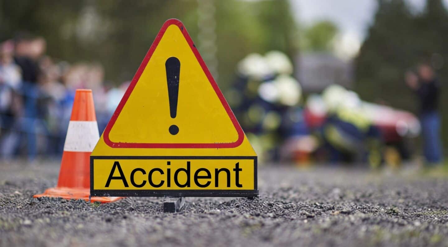Lucknow car crash kills 2 Amethi men near Gabbar Dhaba