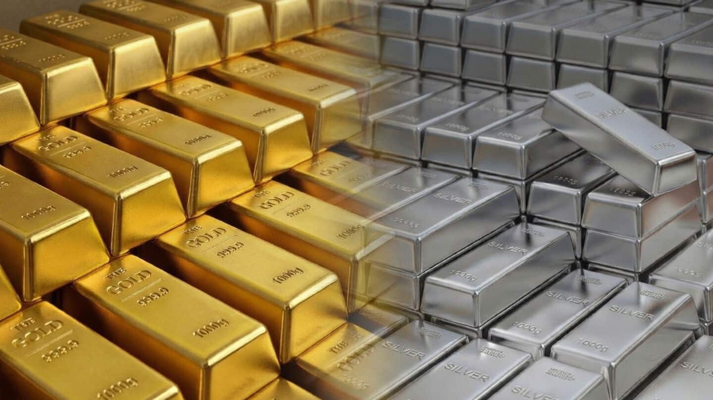 Narendra Modi urges Indians to curb gold and silver purchases