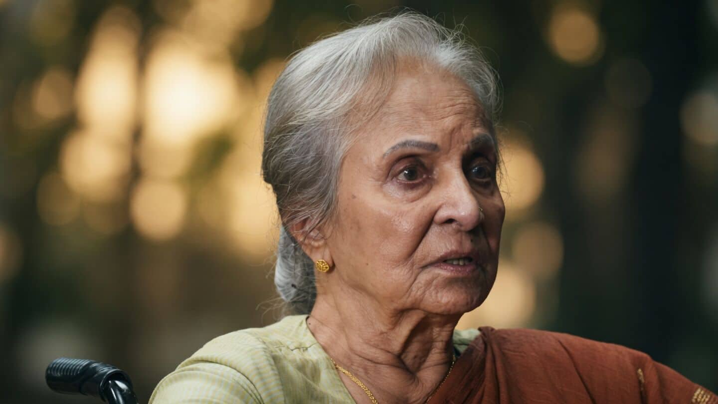 Rehman returns as Putlibai opposite Bajpayee's Gandhi in Mishra film