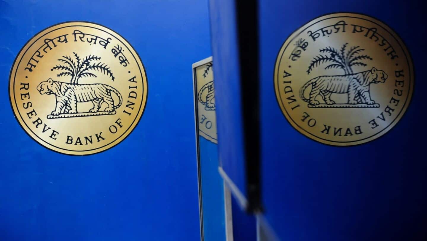 India's 10-year yield falls to 7.08% ahead of ₹32,000-cr auction