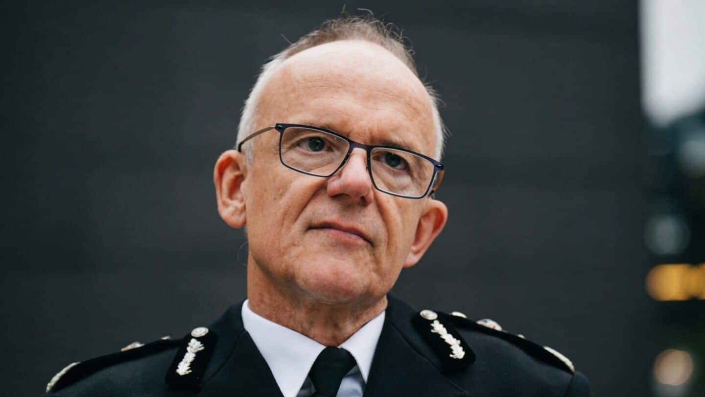 Metropolitan Police told to restart search after Palantir deal blocked