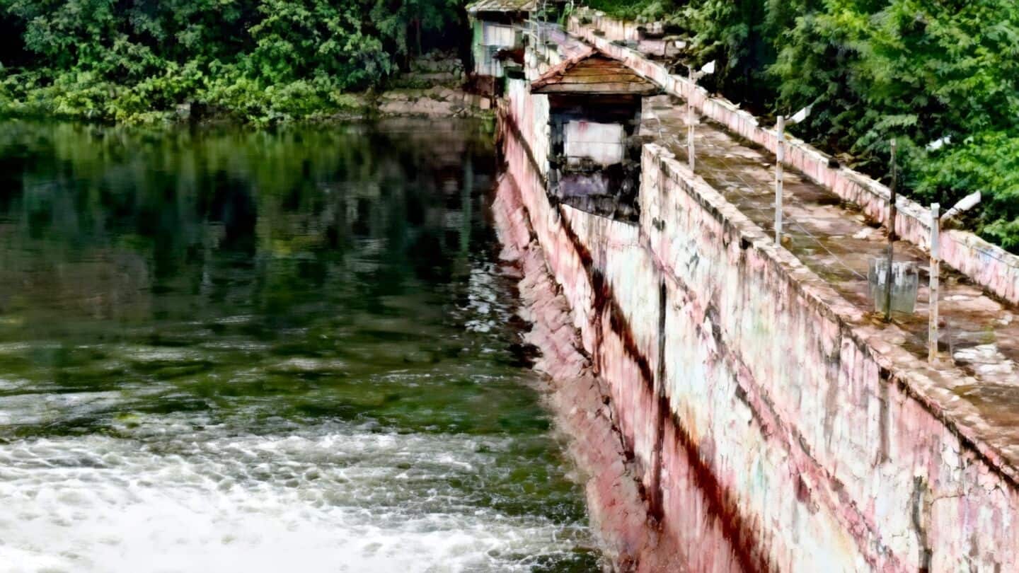 Kerala rejects raising Mullaperiyar dam water level, demands new dam