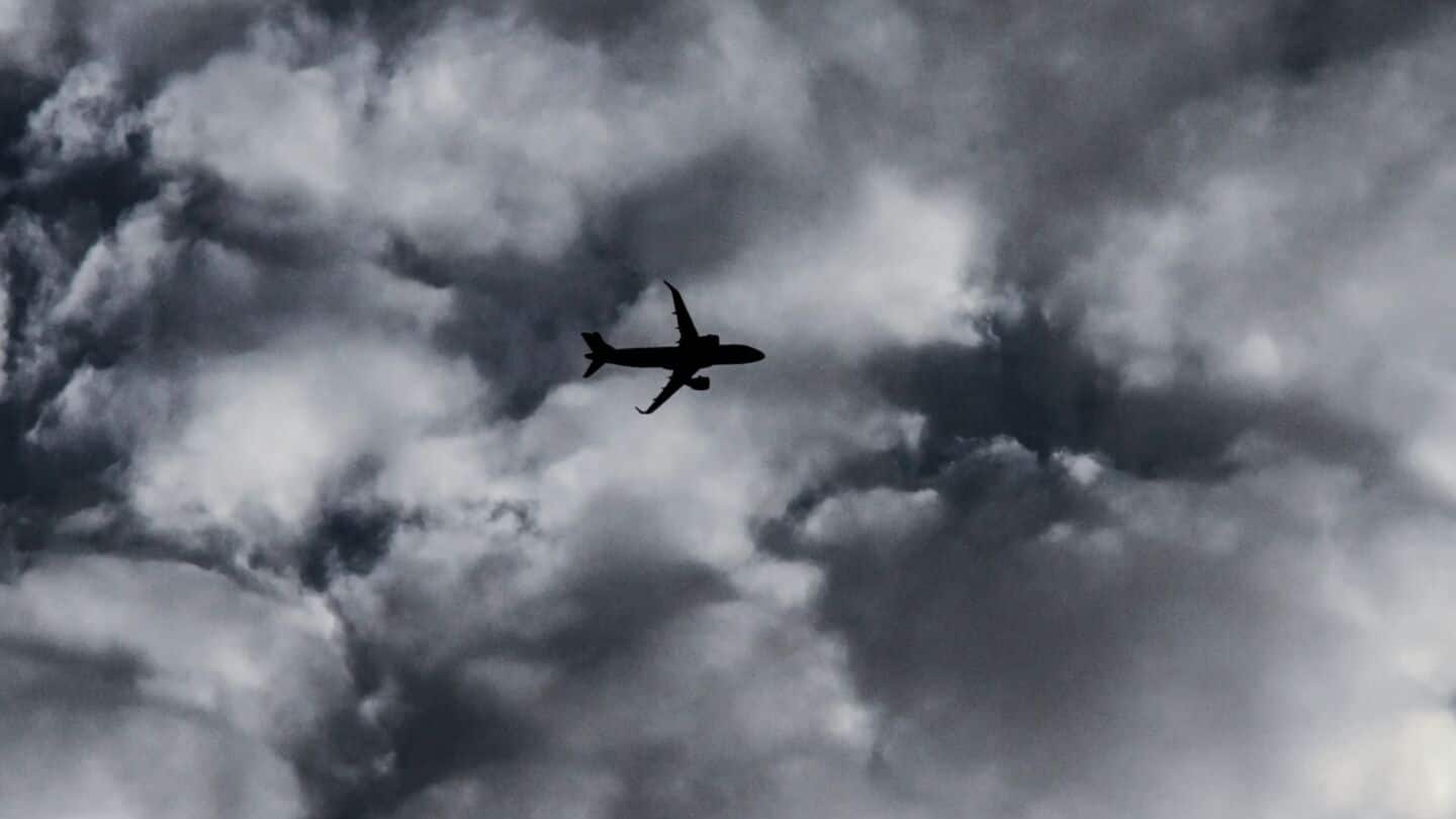 IndiGo Bengaluru Ahmedabad flight delayed after handwritten bomb threat note