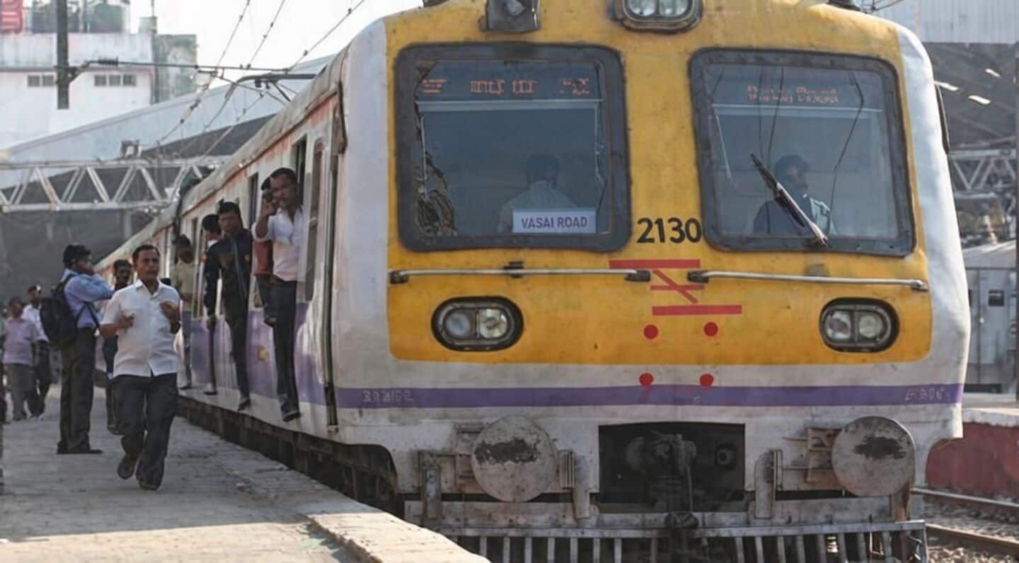 Western Railway cancels 299 trains between Kandivali and Borivali