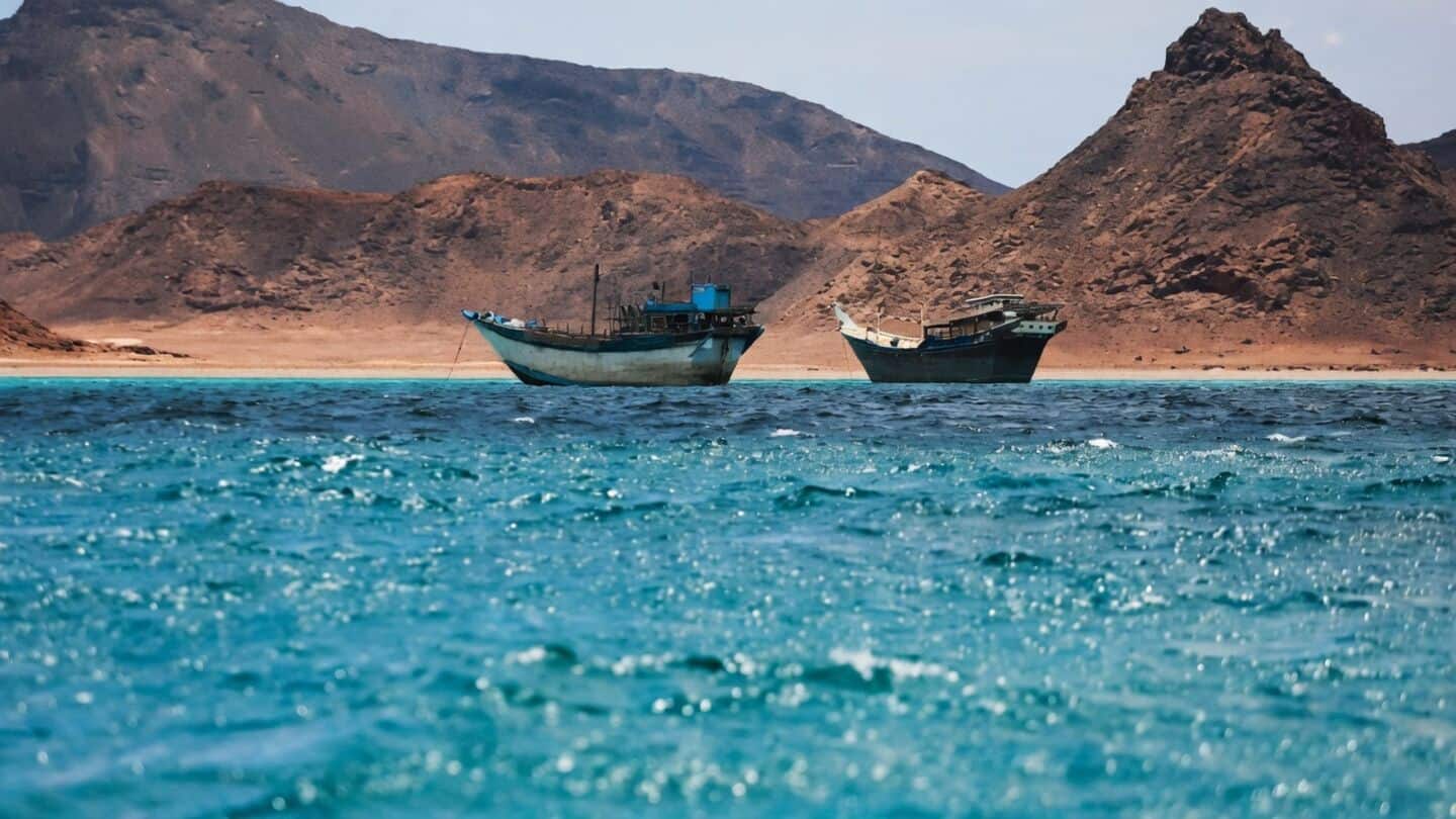 India to evacuate 13 ships from Hormuz and Red Sea