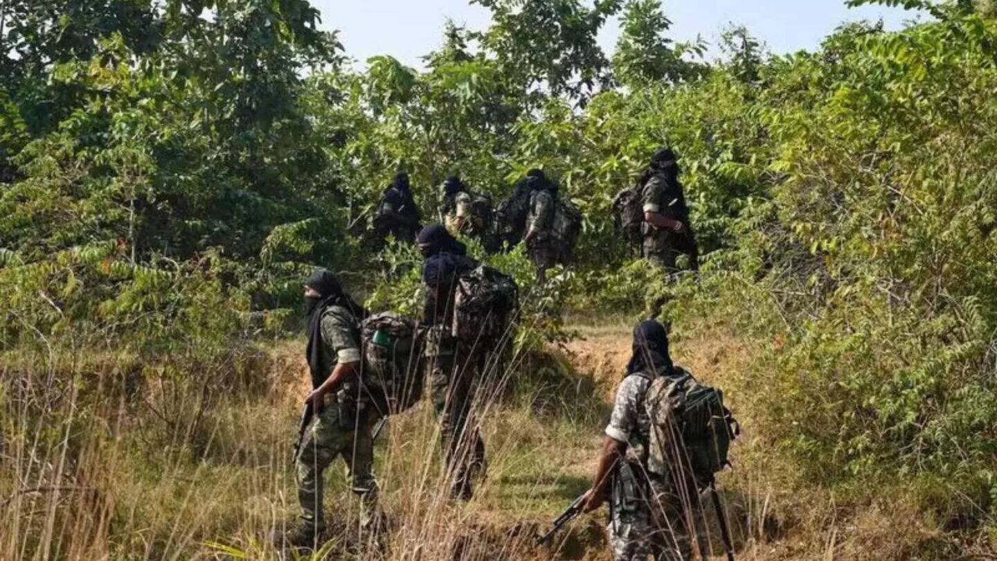 Two top Maoist leaders Rupesh, Rachita to surrender in Chhattisgarh