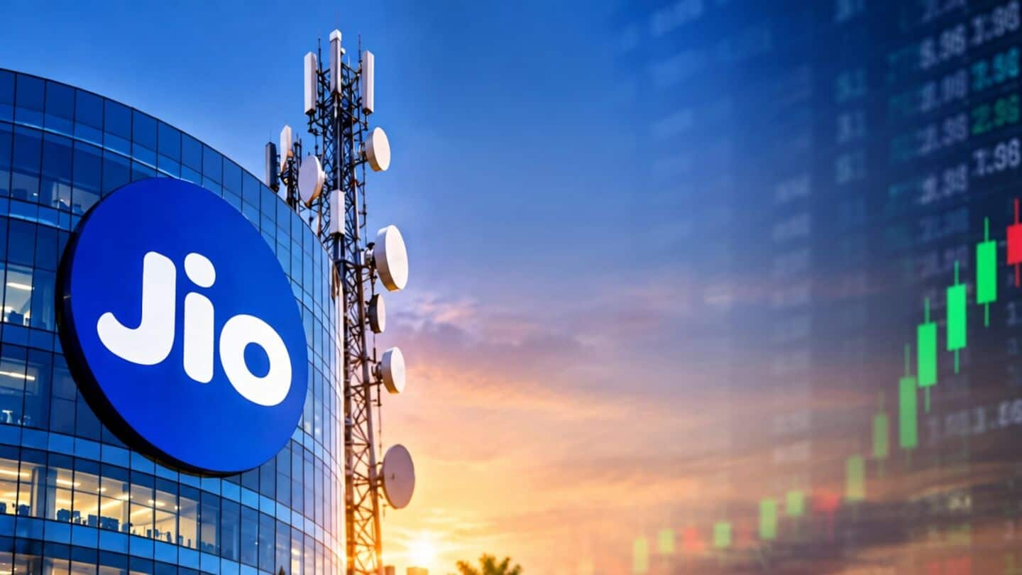 Jio Platforms opens ₹30,213 cr IPO as GMP suggests 22.25%