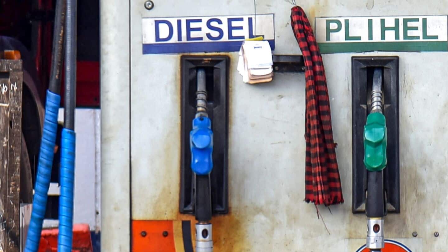 India keeps fuel prices unchanged despite crude oil uptick