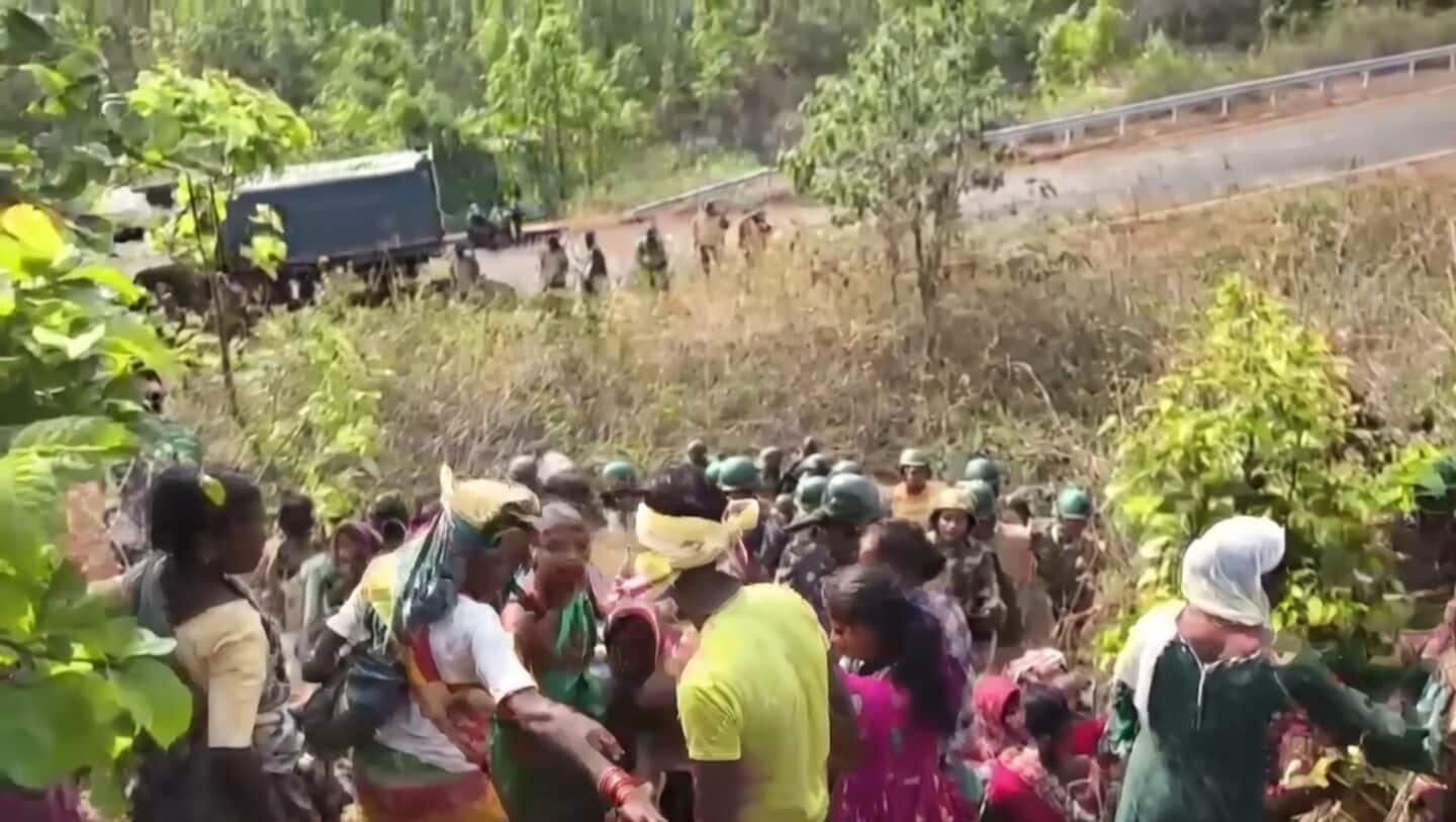 Sagbari clash over road project injures over 30 officers, villagers