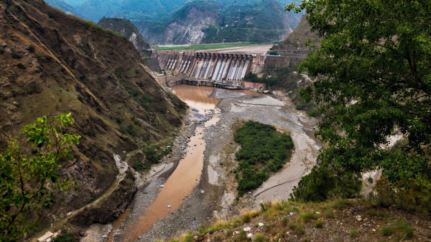 सिंधु जल संधि निलंबित होने के बाद भी सही तरह से नहीं हो रहा निदियों के पानी का उपयोग
