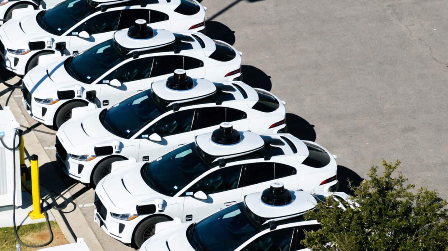 Waymo expands autonomous taxis from 3 to 15 US cities