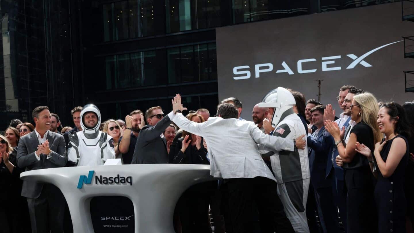 SpaceX breaks Meta options record on debut, draws $2.8B premiums