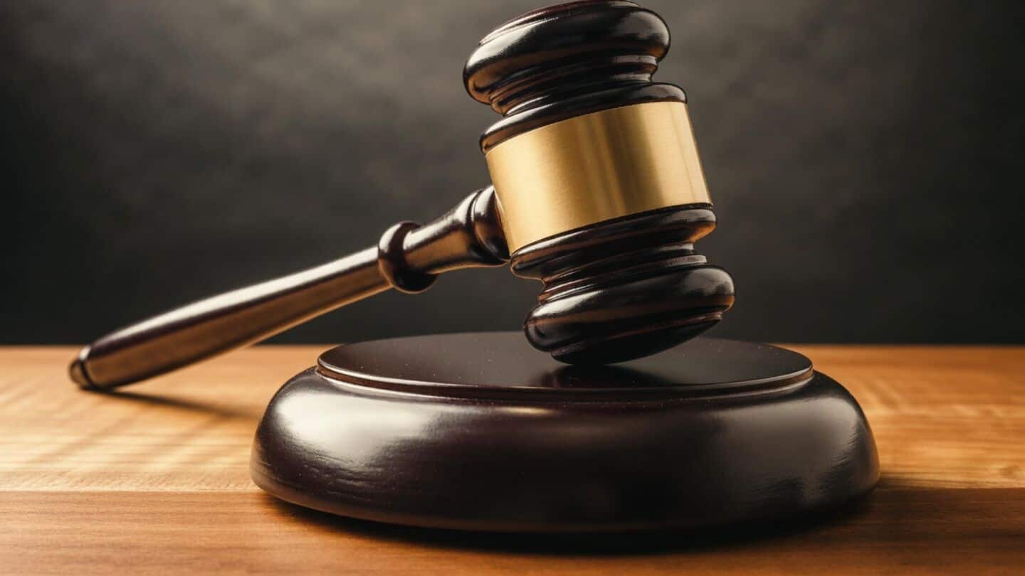 Allahabad HC rules employers cannot force Santa caps at work
