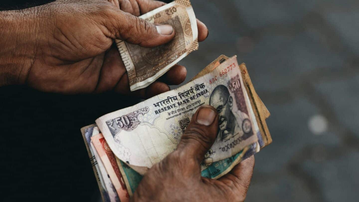 Rupee falls to 95.42 against US dollar amid oil worries