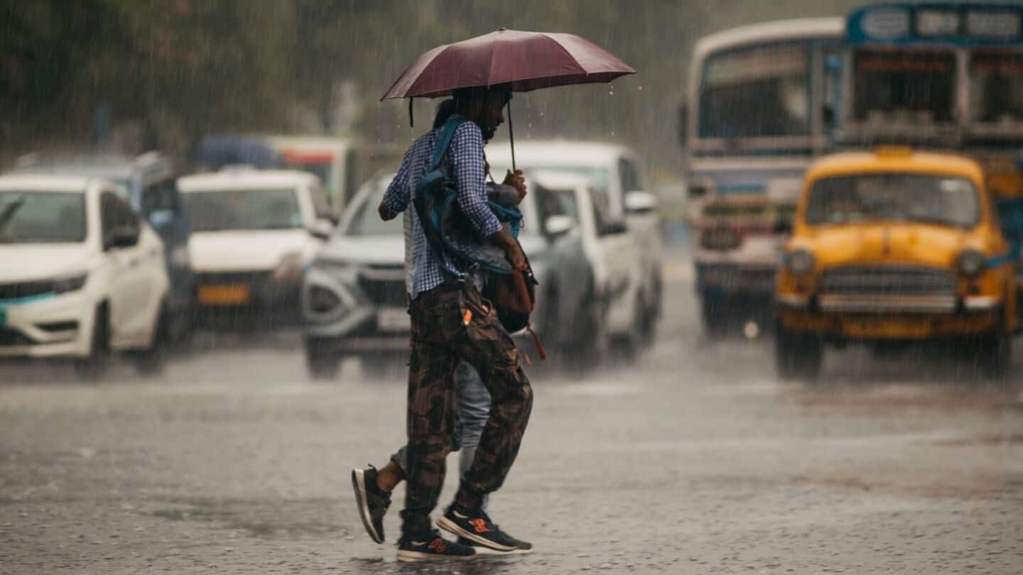 IMD says southwest monsoon advancing, heavy rain expected in India
