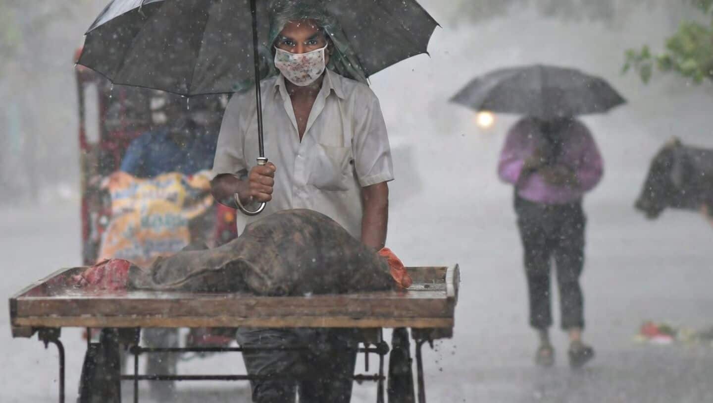 IMD: blue rain, hail to peak April 8 in India