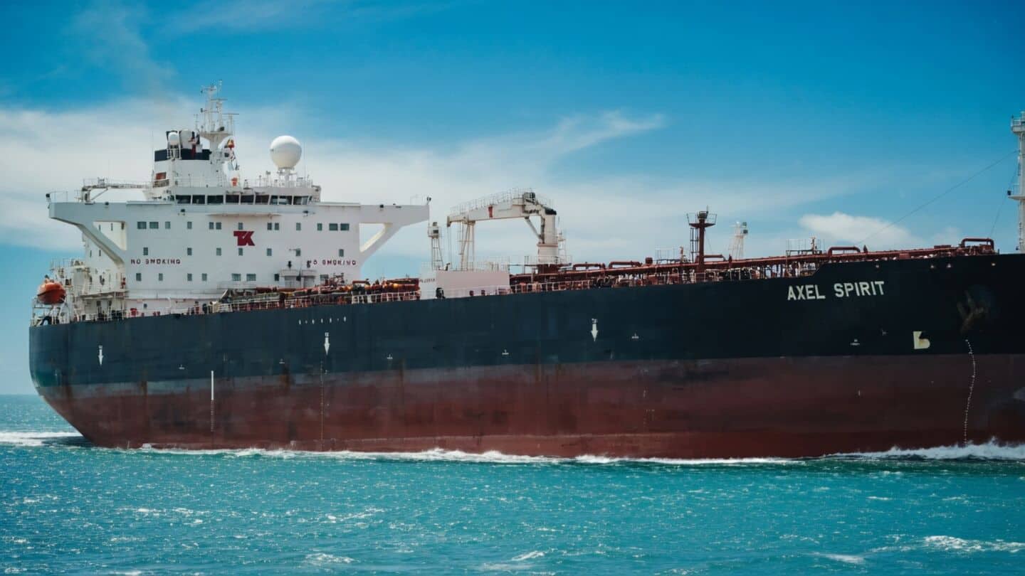 India cuts fuel export taxes to align with oil prices