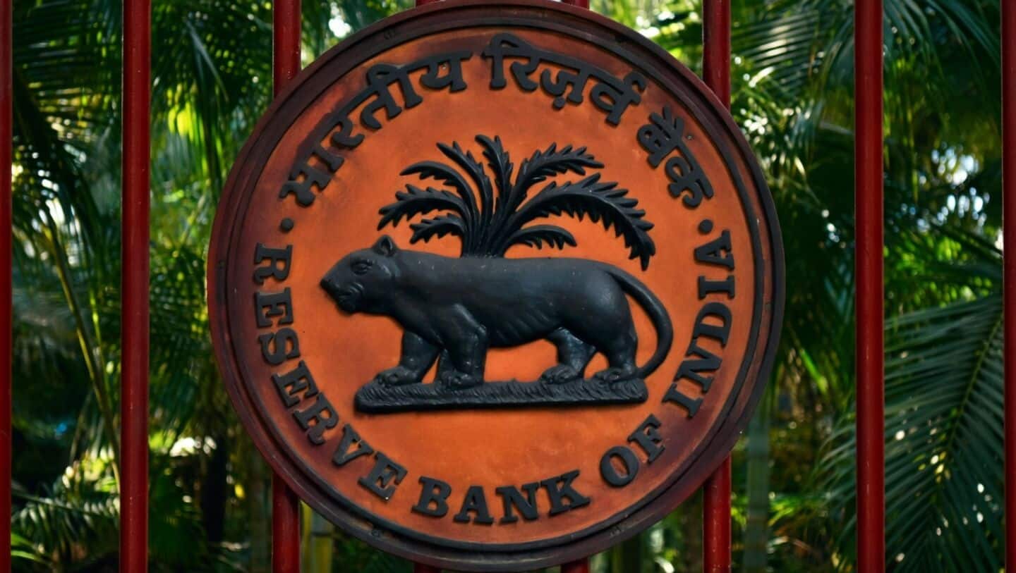 RBI injects 84,582 cr through 2 VRR auctions Monday
