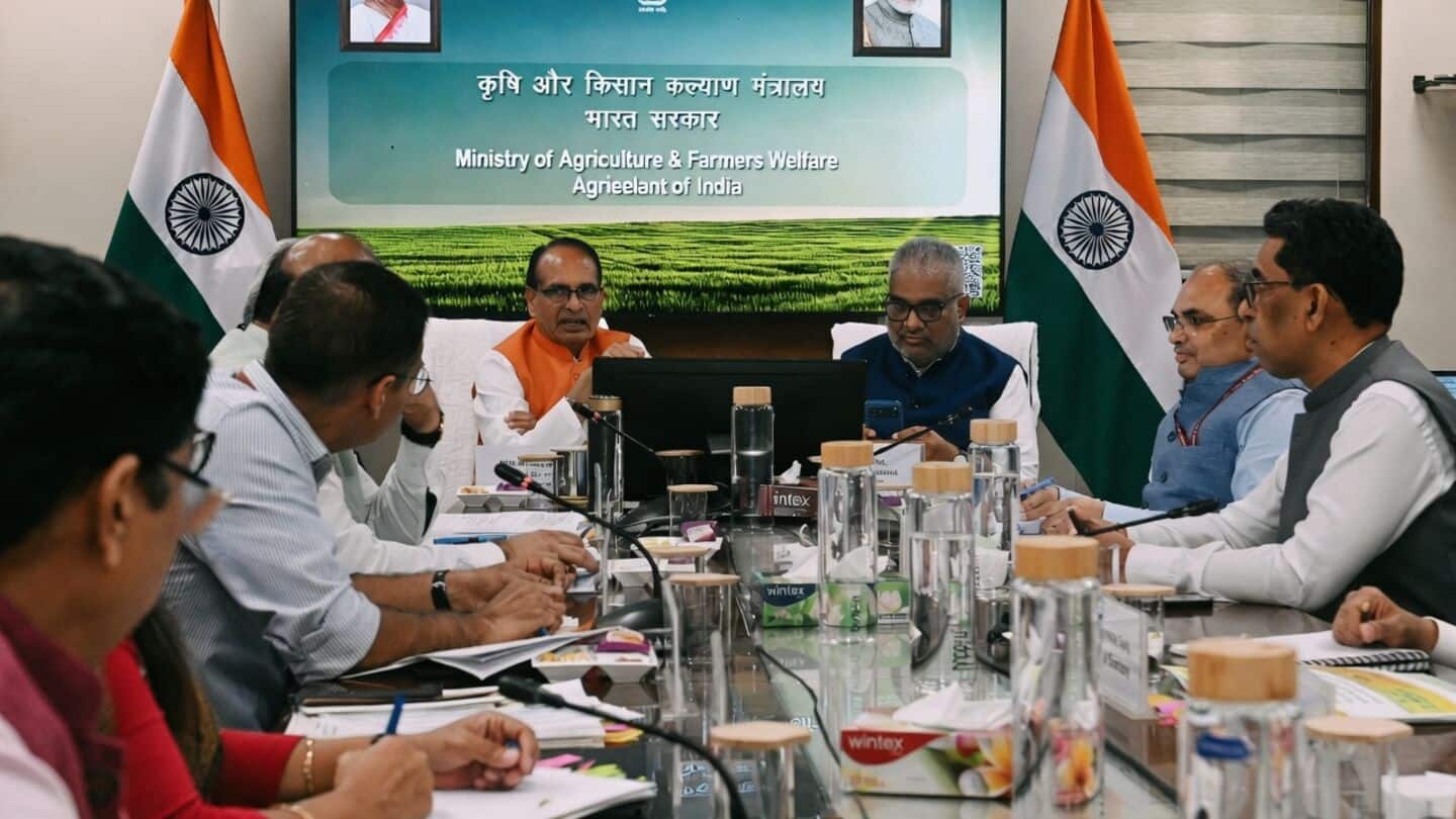 Centre tells states to intensify stubble burning checks after 3pm